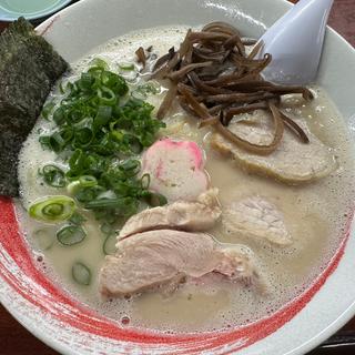 肉出汁豚骨らぁめん(どさん子 亀有南口店)