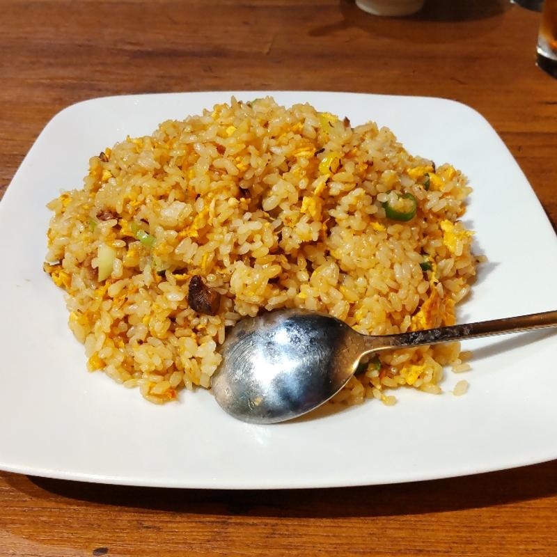 五目チャーハン(品味中華 華の星酒館)