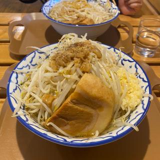 上トン麺(マキシマムザニンニク)