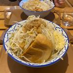 上トン麺(マキシマムザニンニク)
