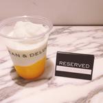マンゴーラッシーフラッペ(DEAN & DELUCA カフェ クリスタ長堀)