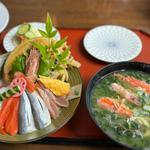海鮮丼(はる)