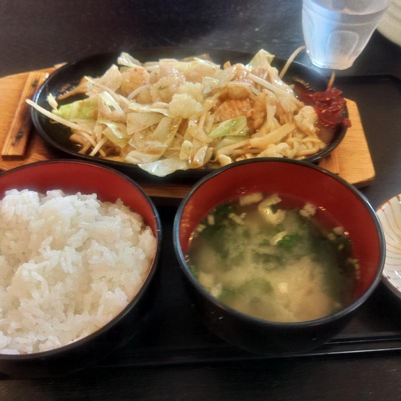 ホルモンランチ(焼肉定食 竹林（ちくりん）)