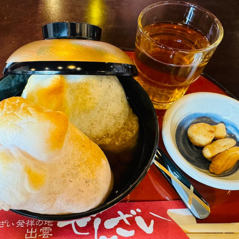 縁結びぜんざい(おつまみ研究所大社門前ラボと日本ぜんざい学会 壱号店)