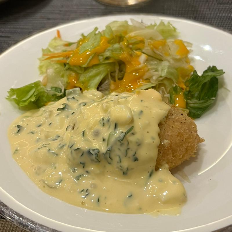 カニクリームコロッケ(つづみ )