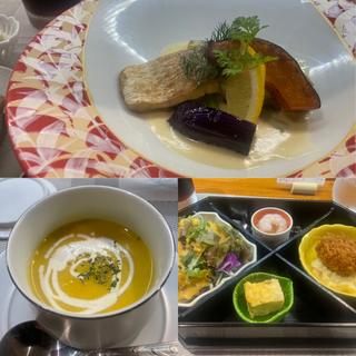 ランチセットメイン天然真鯛のポワレ