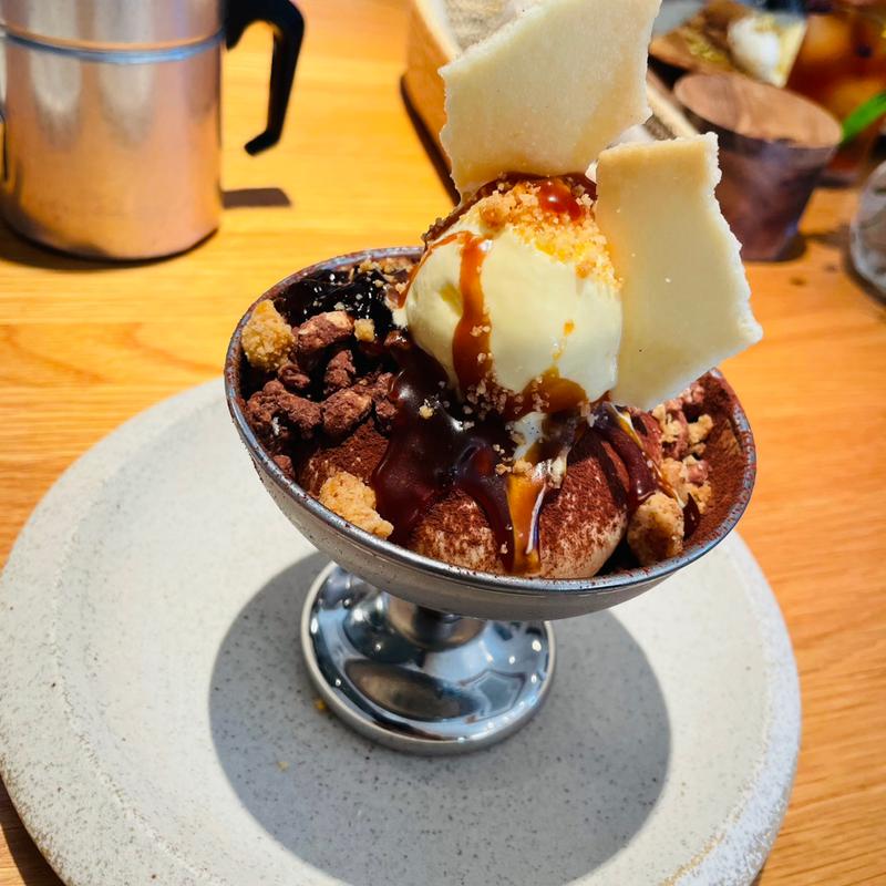 ティラミスパフェ(プレイン)