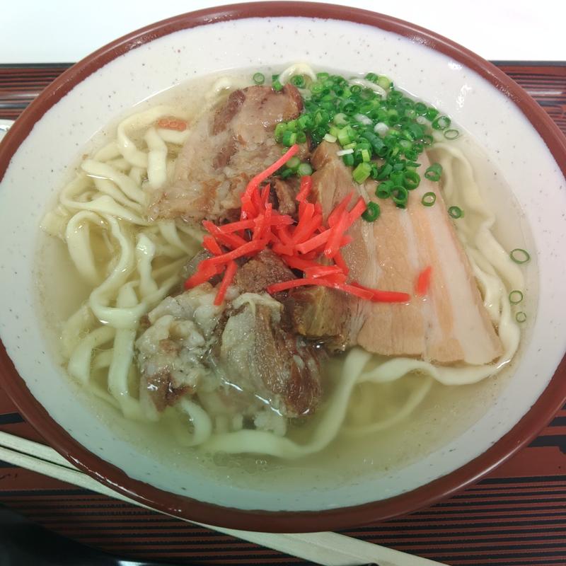 うちなあ家そば(パルクアベニュー・カワトク)