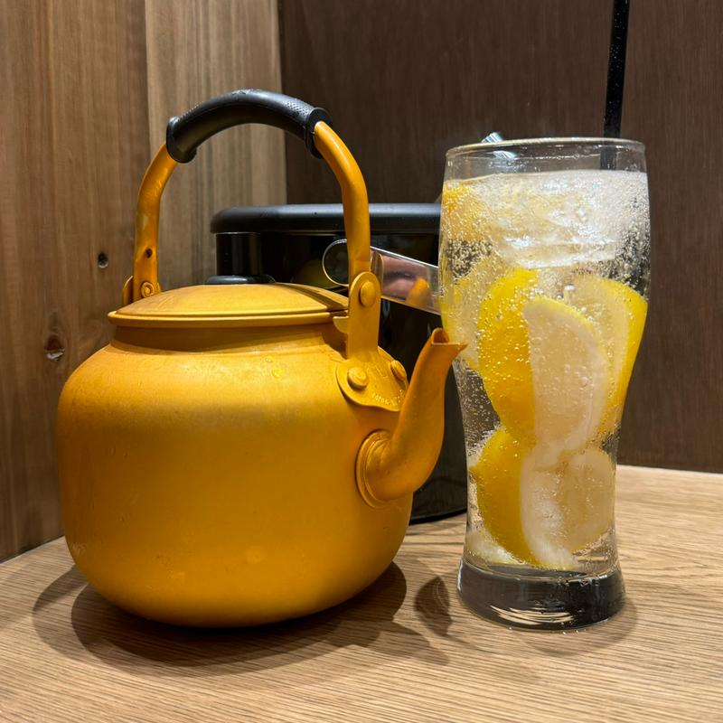 ヤキャンタ(甘くないレモンサワー)(炉端焼き燻銀名駅三丁目店)