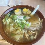 デラックス