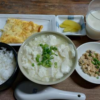 お年寄りゆし豆腐セット(とうふの比嘉)