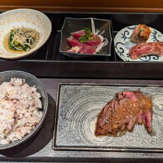 週替わり定食（限定３０食）