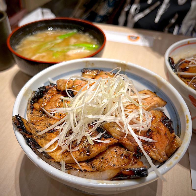 豚丼(十勝豚丼いっぴん ステラプレイス店)