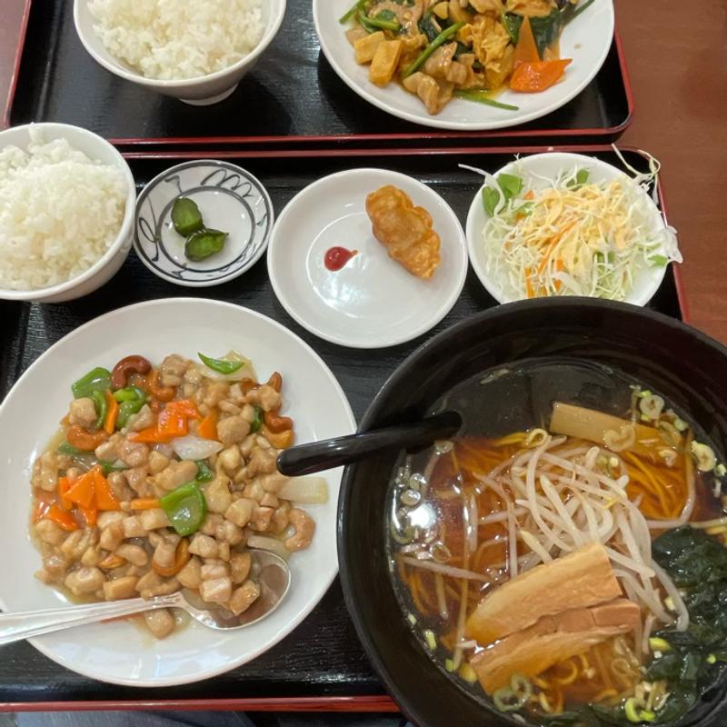 ランチメニュー(ラーメン付き)(台湾料理 鴻翔 粟田店)