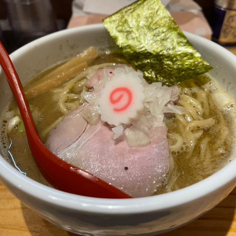 煮干中華そば　大盛り(煮干中華そば無双)