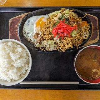 焼きそば定食