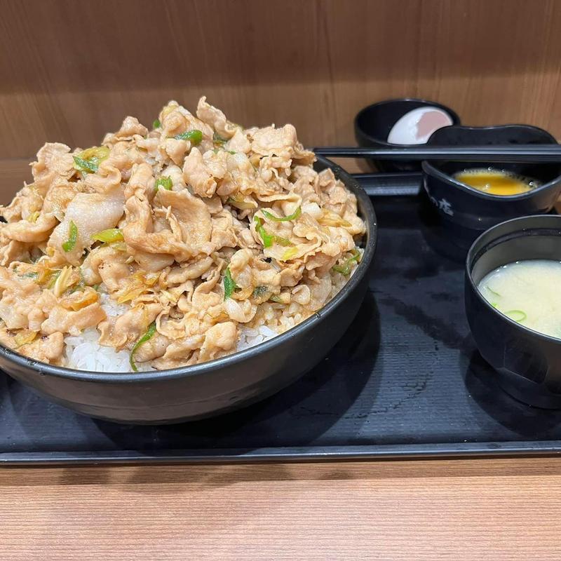 伝説のすた丼 超鬼盛り(伝説のすた丼屋 渋谷店)