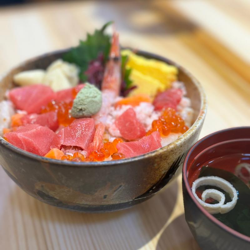 海鮮ちらし(小松水産㈱ サンピアザ店)