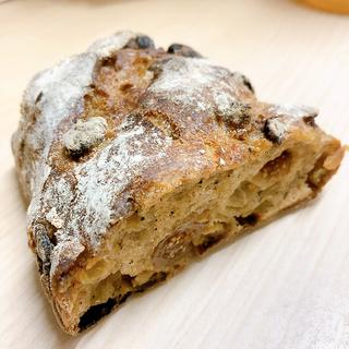 イチヂクとマスカットのルヴァン(パンストック天神店)