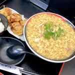 冷やし鶏天鶏卵カレーうどん 普通ご飯