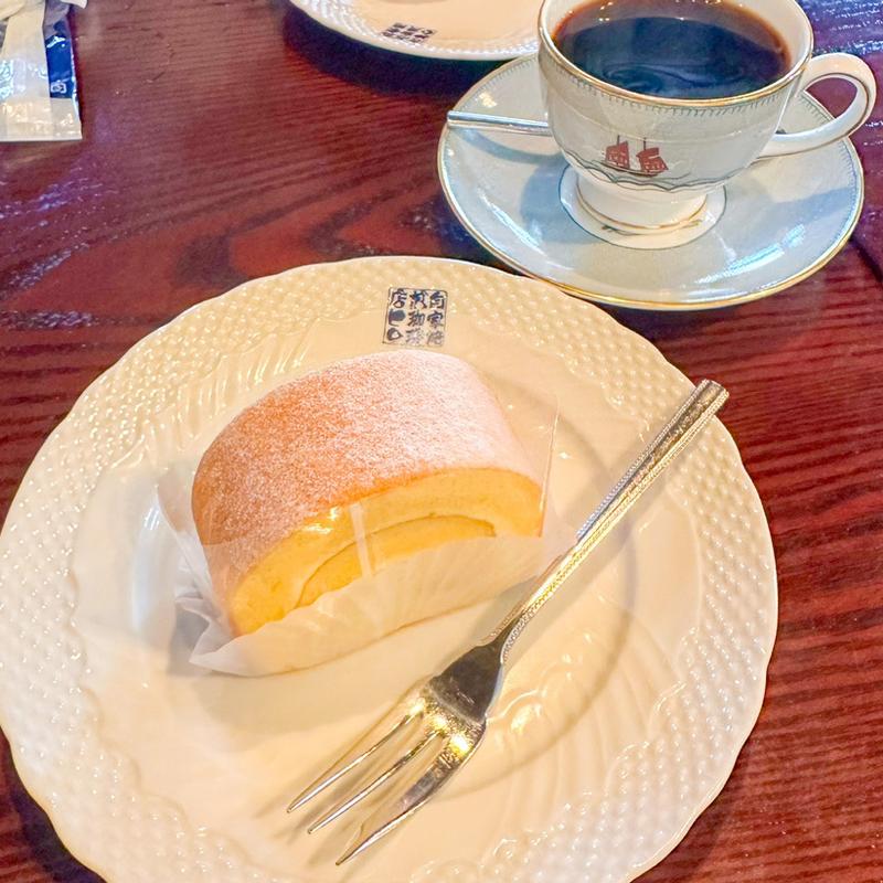 絹ロール(ヒロコーヒー 西宮北口店)