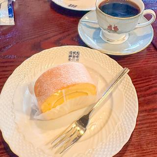 絹ロール(ヒロコーヒー 西宮北口店)