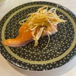 大切りサーモン一貫(はま寿司 東新小岩店)