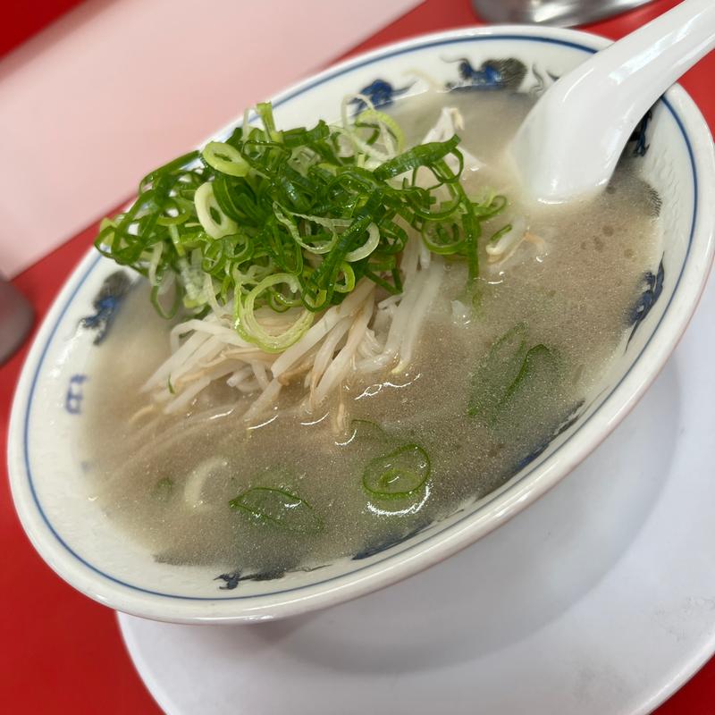 ラーメン(麺半分、野菜少なめ(ラーメン福 黄金店)