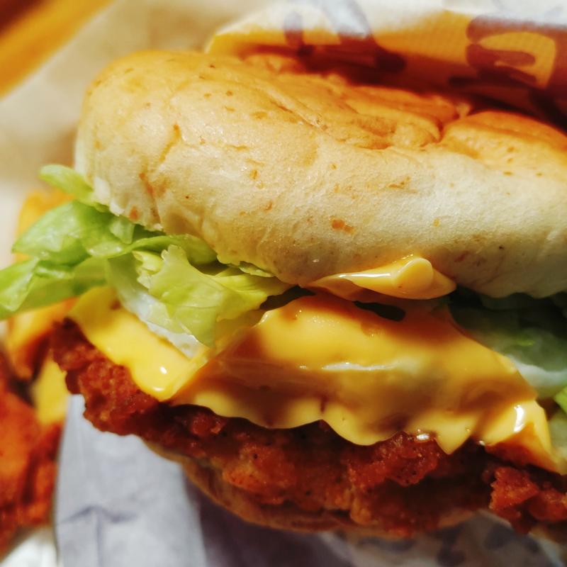 月見チーズフィレバーガー(ケンタッキーフライドチキンエキア竹ノ塚店)