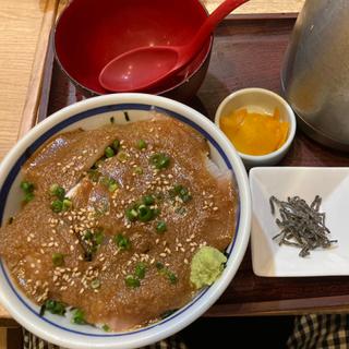 真鯛胡麻だれ丼(築地食堂源ちゃん 秋葉原UDX店)