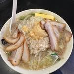 メガたんめん(塩)ニンニク、背脂、バターTP