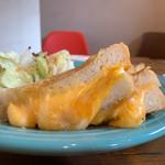 グリルドチーズサンド　クラシック(amerigo DINER（アメリゴ）)