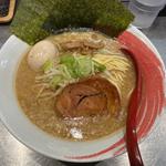 とんこつ醤油ラーメン