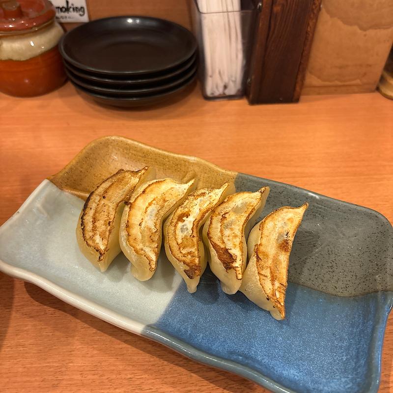 俺流餃子(俺流塩ラーメン  渋谷公園通り店)