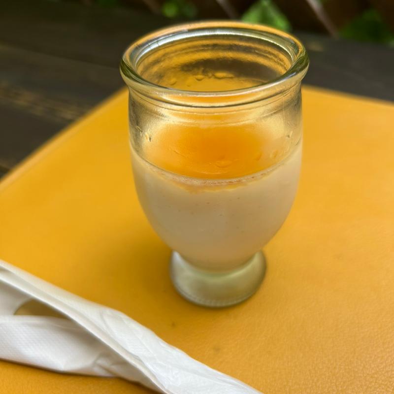 奥多摩プリン(森の中のお肉レストラン アースガーデン)