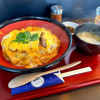 かつ丼(お持ち帰りの店 しぶき亭 荒町店)