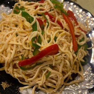 ゆば（湯葉） サラダ（中）(ウイグルレストラン シルクロード・タリム(新疆料理))