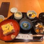 岩国寿司御膳(味処 割烹 半月庵 （あじどころ かっぽう はんげつあん）)