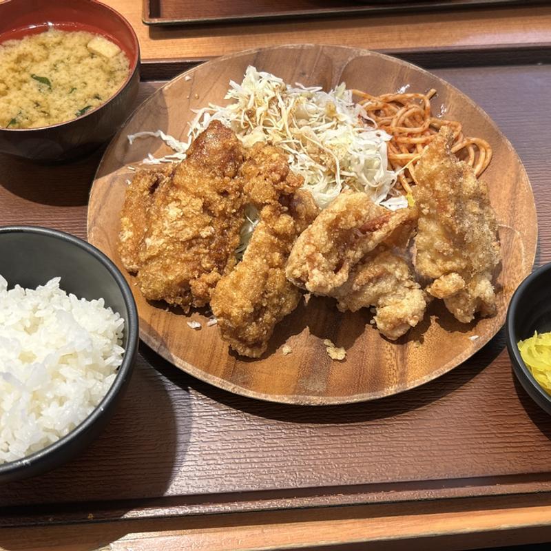 あいもり定食A(元祖からあげ本舗 ヤマタケ 名張店)