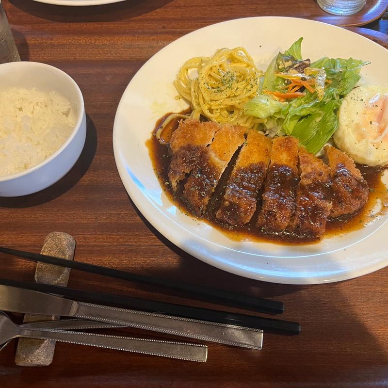 日替わりランチ（もち豚ロースかつ）(神戸洋食料理店 Itasan亭)