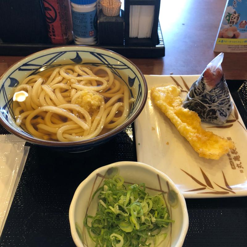 かけうどん イカ天 梅おにぎり(丸亀製麺足利)