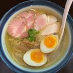 しおチャーシュー麺(大盛味玉)