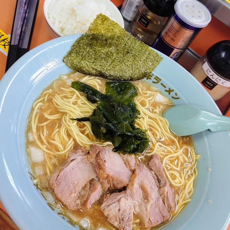 ラーメン 中盛 ライス(ラーメンショップ成瀬が丘店)
