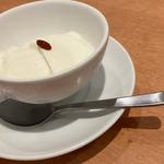 杏仁豆腐(中国料理 福忠)