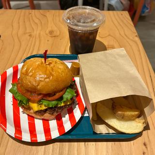 レダトマチーズ　ポテト＋ドリンクセット(JB's TOKYO エキュート赤羽みなみ店)