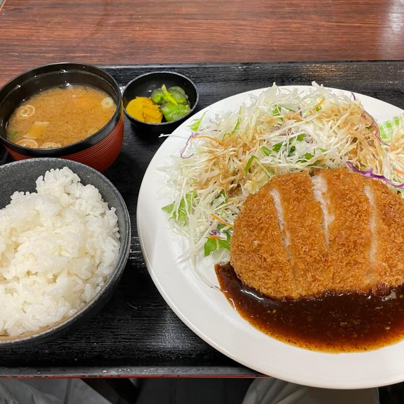 トンカツ定食(寺子屋 （そうざい　うどん　丼物　寺子屋）)