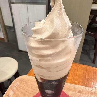 コーヒーゼリーソフトクリーム(ミカフェート アトレ吉祥寺店)