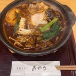 キノコたっぷり味噌煮込みうどん(手打ちうどん あかう)