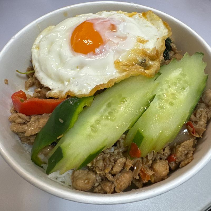 ガイガパオラーカオ(ブルーパパイアタイランド)