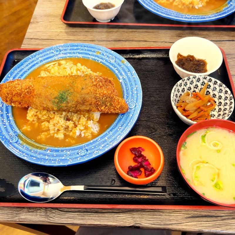 さばカツカレー(ひよこ食堂)